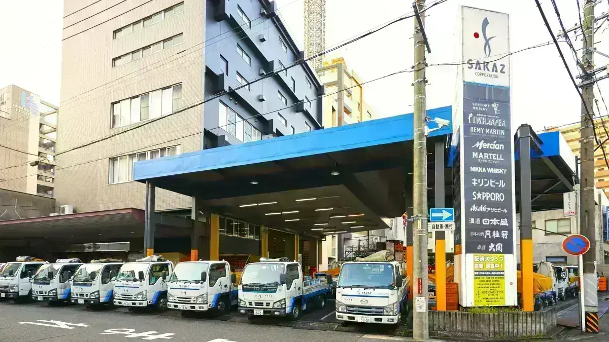 月に数回、商品の試飲・試食会を開催