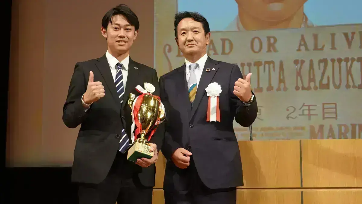 「雪やコンコ」のシューワグループ