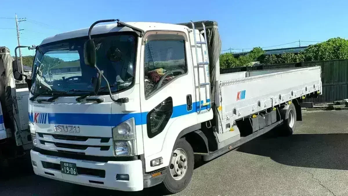 「夏季 / 年末年始休暇」あり