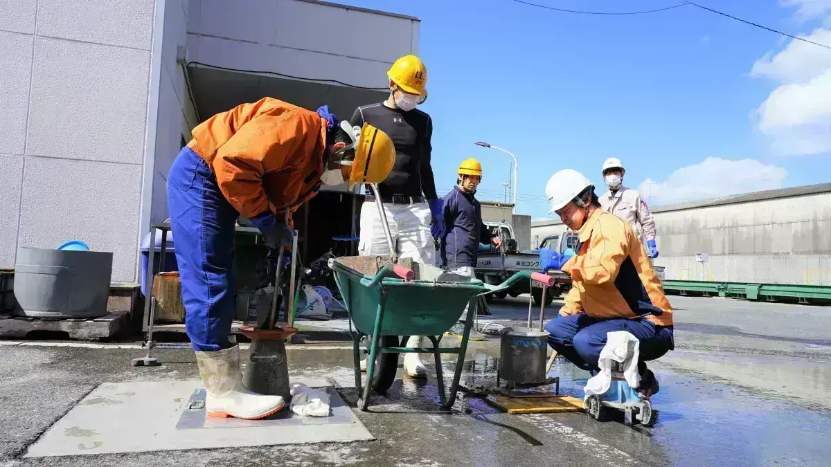 質問：「何の作業でしょうか？」