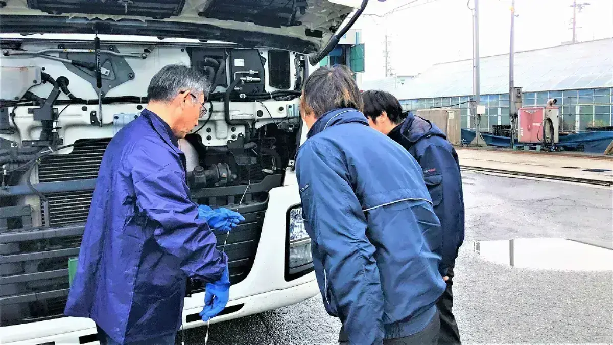 カゴ台車使用