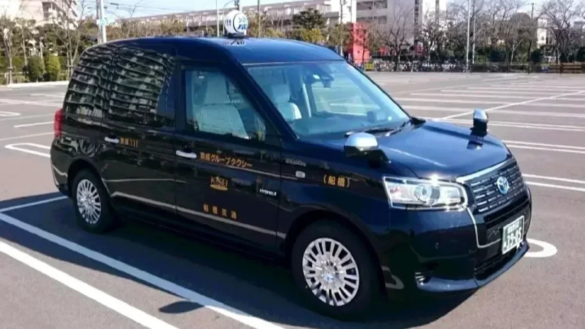 入社祝い金30万円または給与保証30万円×6ヶ月