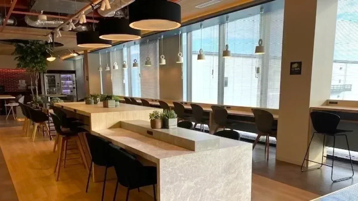 カフェのような休憩室があるので、リフレッシュしやすいです♪