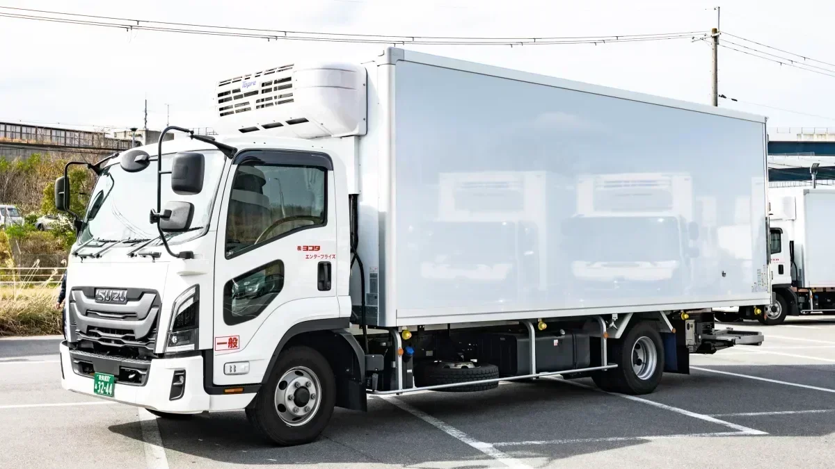 基本、手積み手降ろしナシ